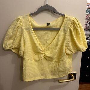 SHEIN Light Yellow Puff Sleeve V-Neck Crop Top